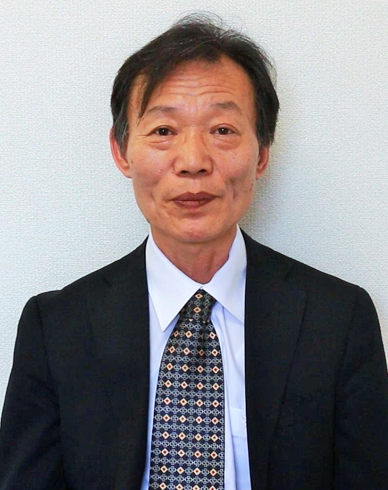 校長 潘 斌